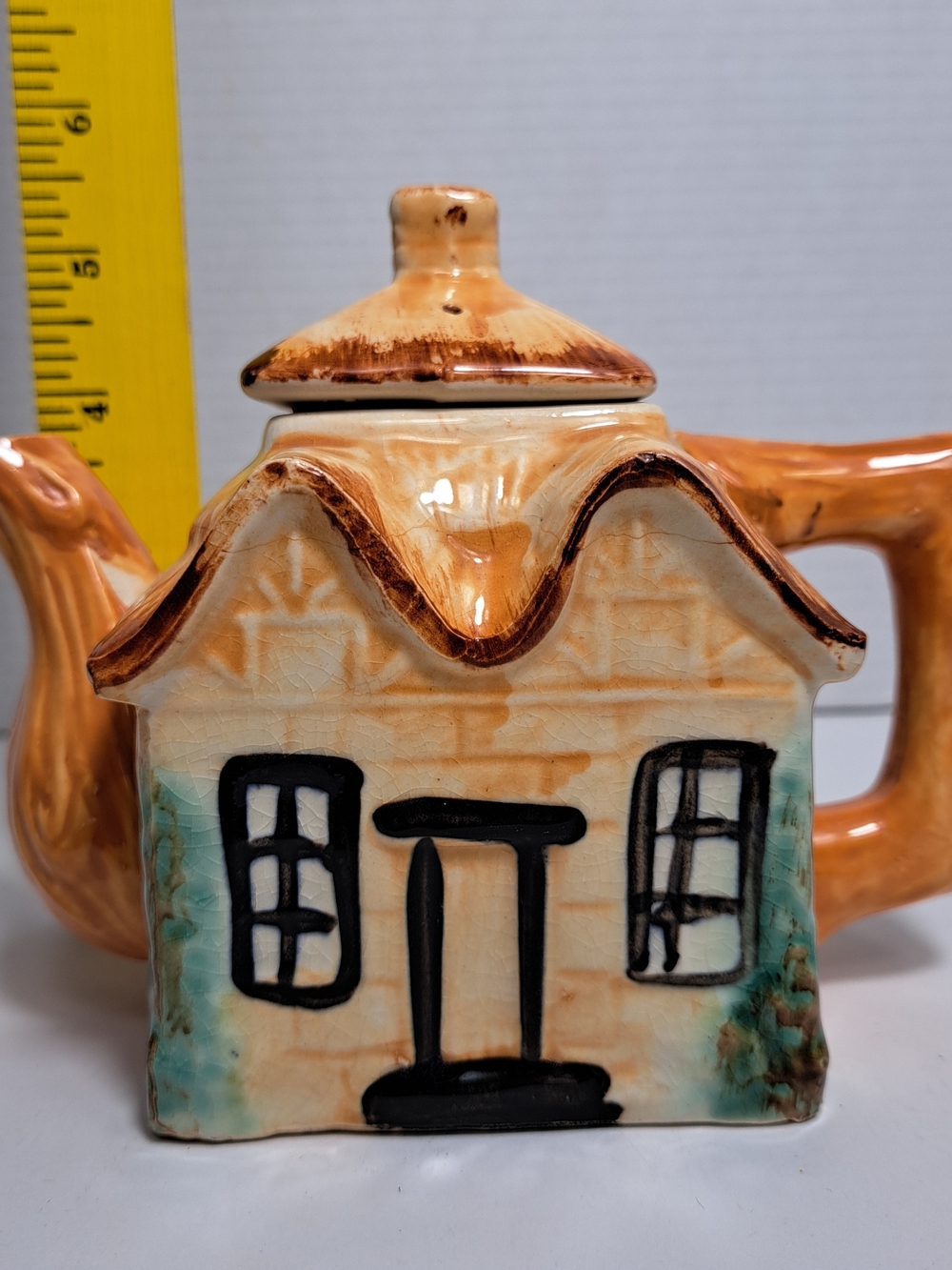 Source Unknown Cream, Brown and Black Cottage Teapot